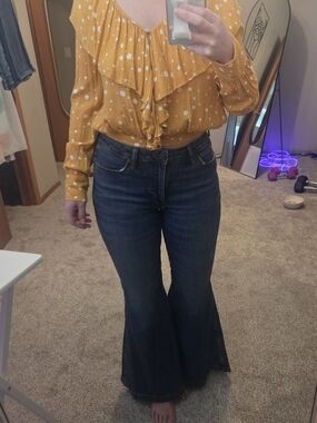 Wrangler Dark Blue High-Rise Flare Jeans